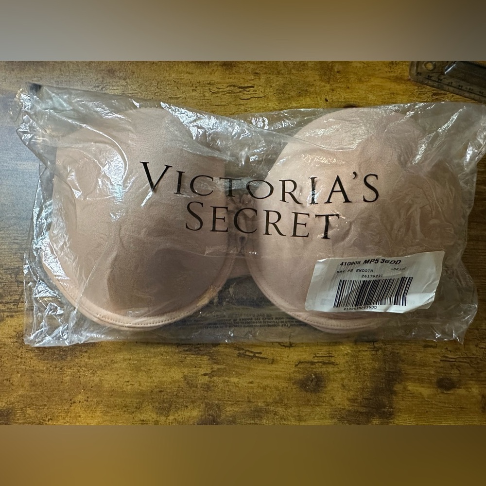 Victoria's Secret Beige Push-Up Bra NWT